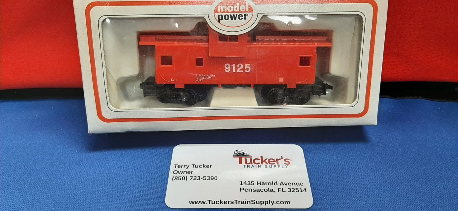 Used HO Model Power Caboose #9125 - NIB