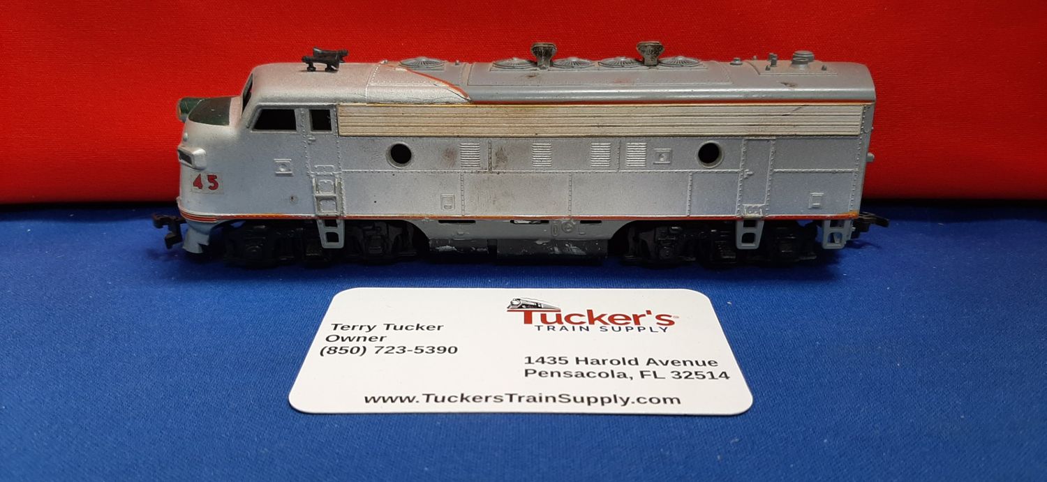Used HO Locomotive "Dummy" No Name, Part Road # Missing SOLD AS IS  No Warranty