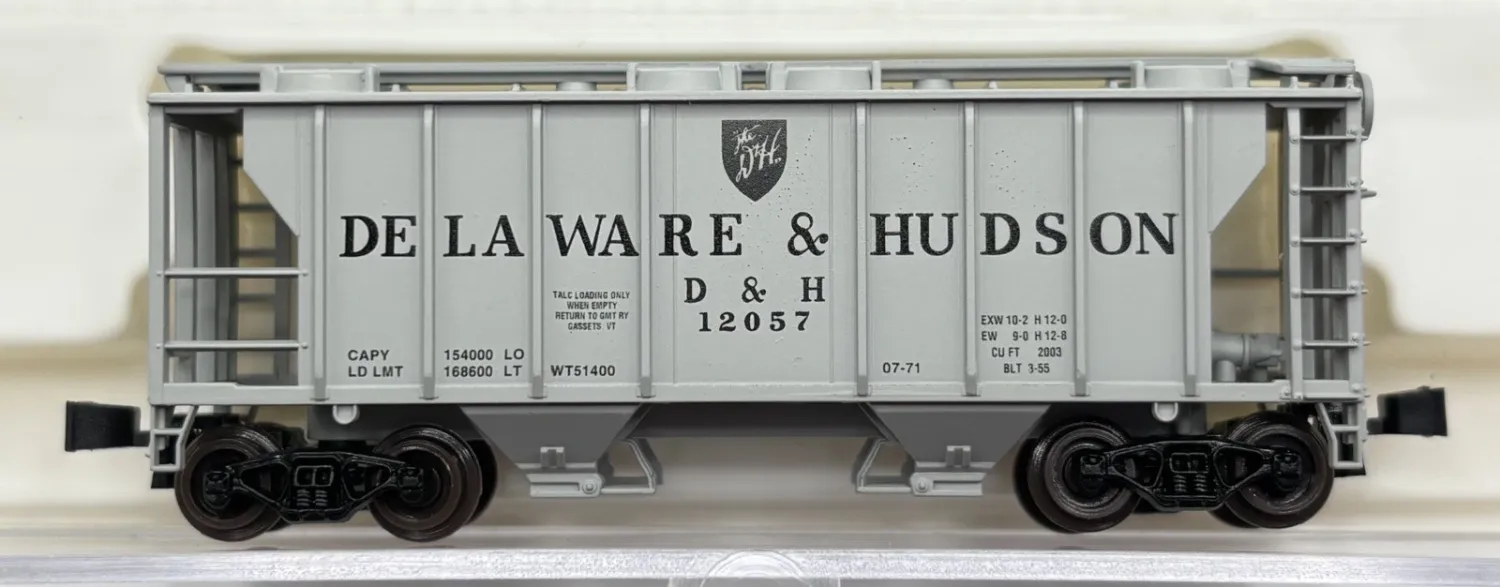 Used N Atlas 2 Bay PSD-2 Covered Hopper DH 12057