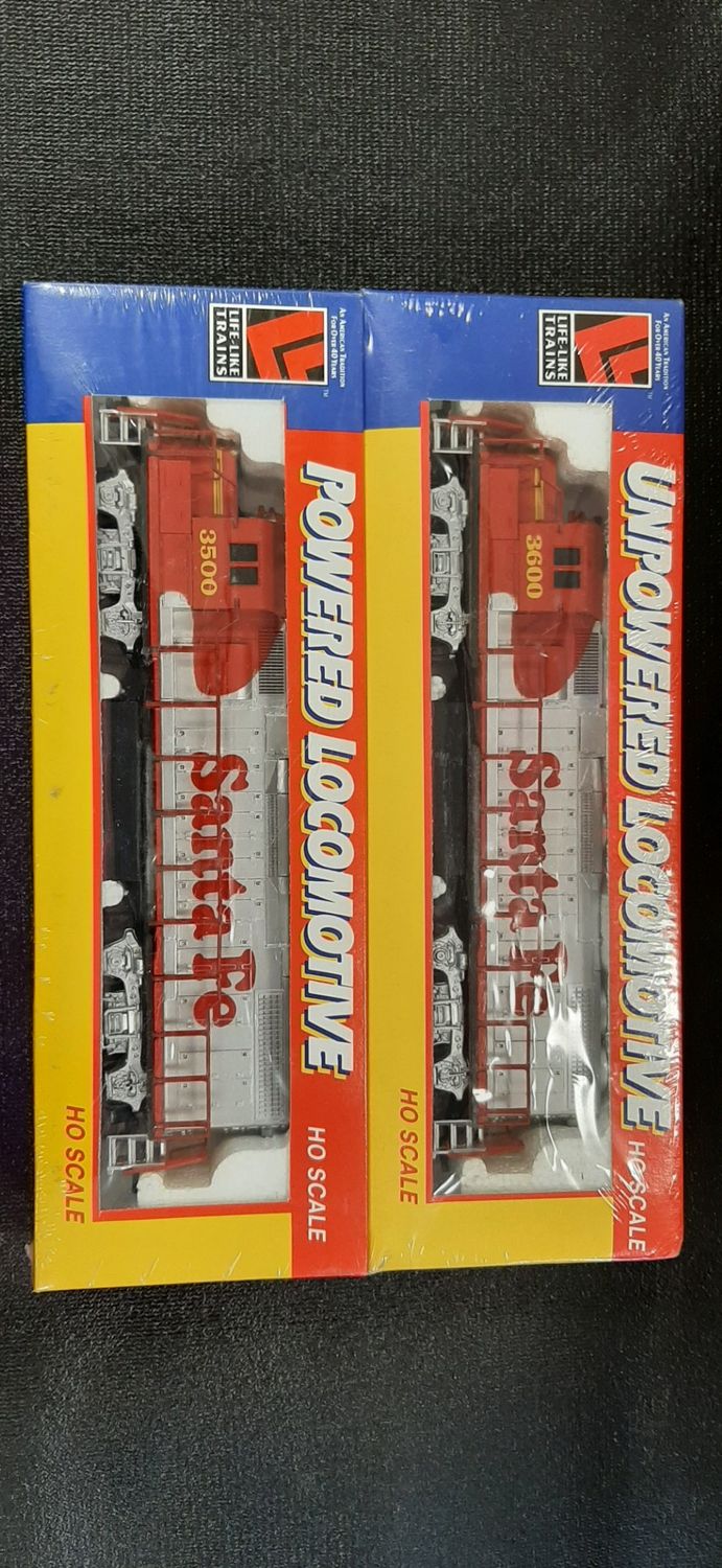 Used HO Life-Like Santa Fe Set - Powered A #3500, Unpowered A  #3600 : still wrapped from factory