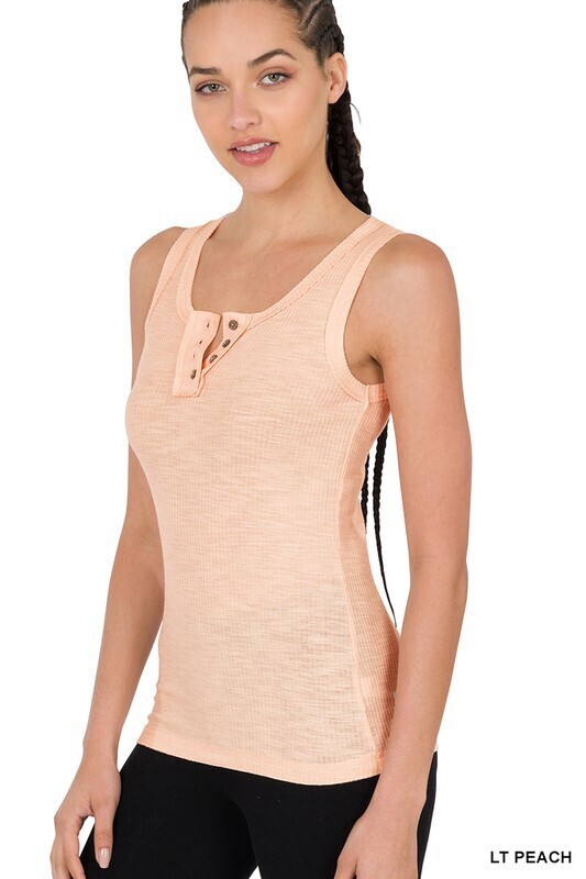 Basic Button Detail Tank