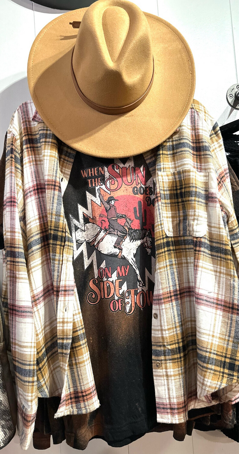 Curvy When the Sun Goes Down Graphic T