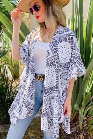 Paisley Print Kimono