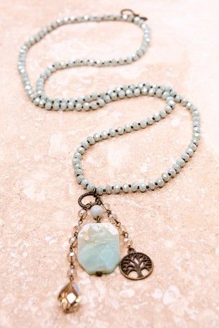 Lily Necklace