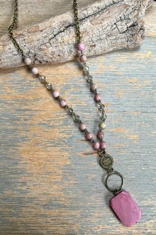 Lyssa Neck/Mauve