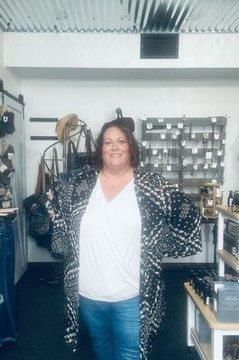 Curvy Reba Top