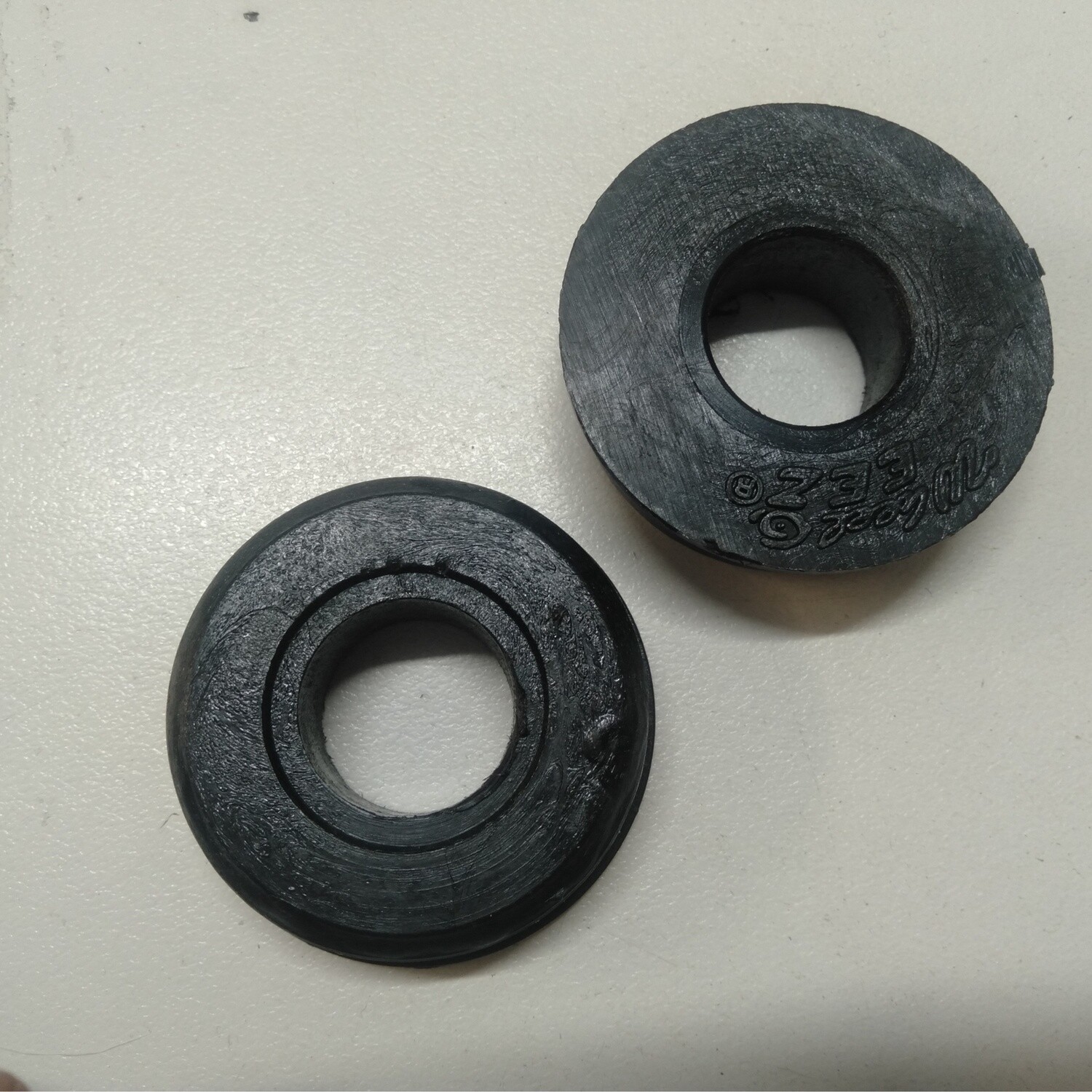 WHEEL BUSH 3/4&quot;. H/D CART WHEEL (B13) PER PAIR