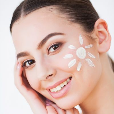 my Geisha Skincare - Environmental pollution is detrimental to your skin and can result in dull, rough, discoloured or uneven-looking skin, and it can accelerate the ageing process. Our Defense collection is a powerful skincare system that offers protection from the five major forms of environmental damage: car exhaust, cigarette smoke, smog, small particulate toxins and blue light from digital devices. Keep your skin looking healthy and radiant with my Geisha Milton Keynes UK Skincare.