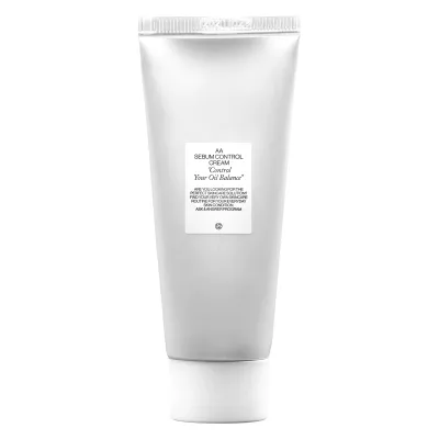 Shangpree AA Sebum Control Cream

Shangpree AA Sebum Control Cream - the ultimate Korean solution for oily skin. Formulated with revolutionary ingredients, it hydrates and protects without clogging pores. Clinically tested by the Korea Institute of Dermatological Sciences with impressive results: it reduces sebum by 17.8% and increases the skin&#39;s hydration level by 74.9%, without side effects on the skin, being suitable even for sensitive skin. The formula with the revolutionary ANTI SEBUM P and D-PANTHENOL RECOVERY COMPLEX provides hydration and protection without clogging pores. Its light texture absorbs immediately, restoring the natural balance. Niacinamide and arginine minimize pores, reduce fine lines and wrinkles, revealing a more even and youthful complexion.

Order of use: 06 Treatment | 08 Hydration
Skin type: Normal skin | Oily skin | Combination skin | Sensitive skin | Wrinkles and mature skin | All skin types
Routine: Day routine | Evening routine
Skin concerns: Acne | Blackheads | Oily skin | Dilated pores | Excess sebum | Wrinkles | Dehydration | Imperfections | Dry skin | Dull skin | Sensitive skin | Firmness | Anti-aging
For: Women | Men | Unisex
Size: 60 ml