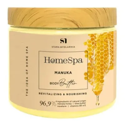 Stara Mydlarnia Manuka Body Butter

Body butter with Manuka honey, from Stara Mydlarnia (200 ml), is enriched with avocado oil, shea butter and delicious honey. The velvety texture with the scent of ripe and sweet grapes is perfectly absorbed, nourishes and cares the skin, leaving a protective layer. Oils, allantoin, panthenol, squalane and vitamin E bring back the comfort and smoothness of the skin. The grape extract has an antioxidant, moisturizing effect and improves skin&#39;s firmness. Used regularly, it prevents dehydration, thus limiting the aging process of the skin. Its formula contains 96.9% ingredients of natural origin.

Clean bodycare | Eco-friendly | Vegan
For: Women | Men | Unisex
Size: 200 ml