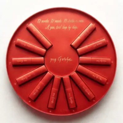 my Geisha Advent Calendar 2025 including 12 Iconic Scents