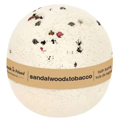Stara Mydlarnia Sandalwood &amp; Tobacco Bath Bomb

ECO-FRIENDLY | VEGAN ☆☆☆☆☆

The effervescent Sandalwood &amp;Tobacco Bath Bomb, from Stara Mydlarnia (75 g), is enriched with lavender, sweet almond oil, avocado oil and rose petals, leaving your skin clean, hydrated and fragrant.

Clean bodycare | Eco-friendly | Vegan
For: Women | Men | Unisex
Size: 75 g