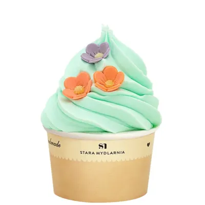 Stara Mydlarnia Bath Muffin Happy Flowers
Stara Mydlarnia's Happy Flowers Bath Muffin is enriched with shea butter, cocoa butter, argan oil and grape seed oil. The upper part consists of a cream - body scrub, and the lower part is effervescent and melts in the warm water, perfuming it with a delicious aroma. The bath cream cares for, nourishes and hydrates the skin. Careful! Cosmetic product, not to be used for food purposes. Do not eat!
Clean bodycare | Eco-friendly | Vegan
For: Women | Men | Unisex
Size: 200 g