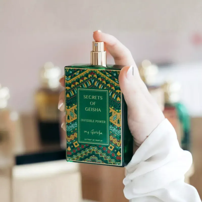 my Geisha Invisible Power Extrait de Parfum with fresh, pear and citrus notes 
