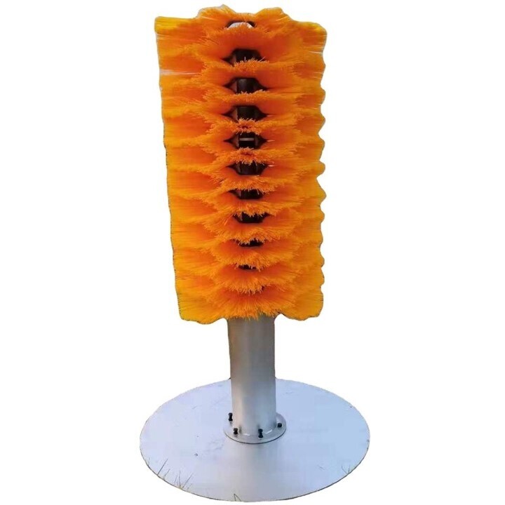 Totem Cow Brush