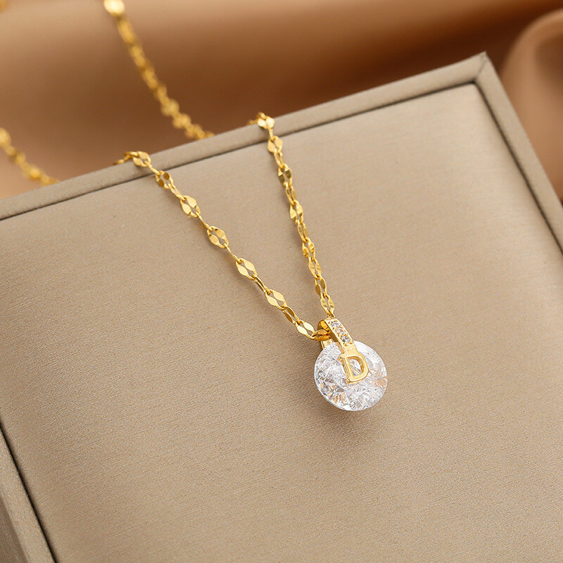 New Fashion Shell  ElK Necklace