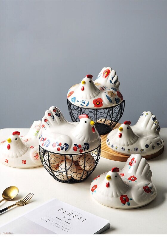 Farmhouse Style Handpainted Chicken Shaped Egg Storage Container Ceramic Egg Basket For Kitchen