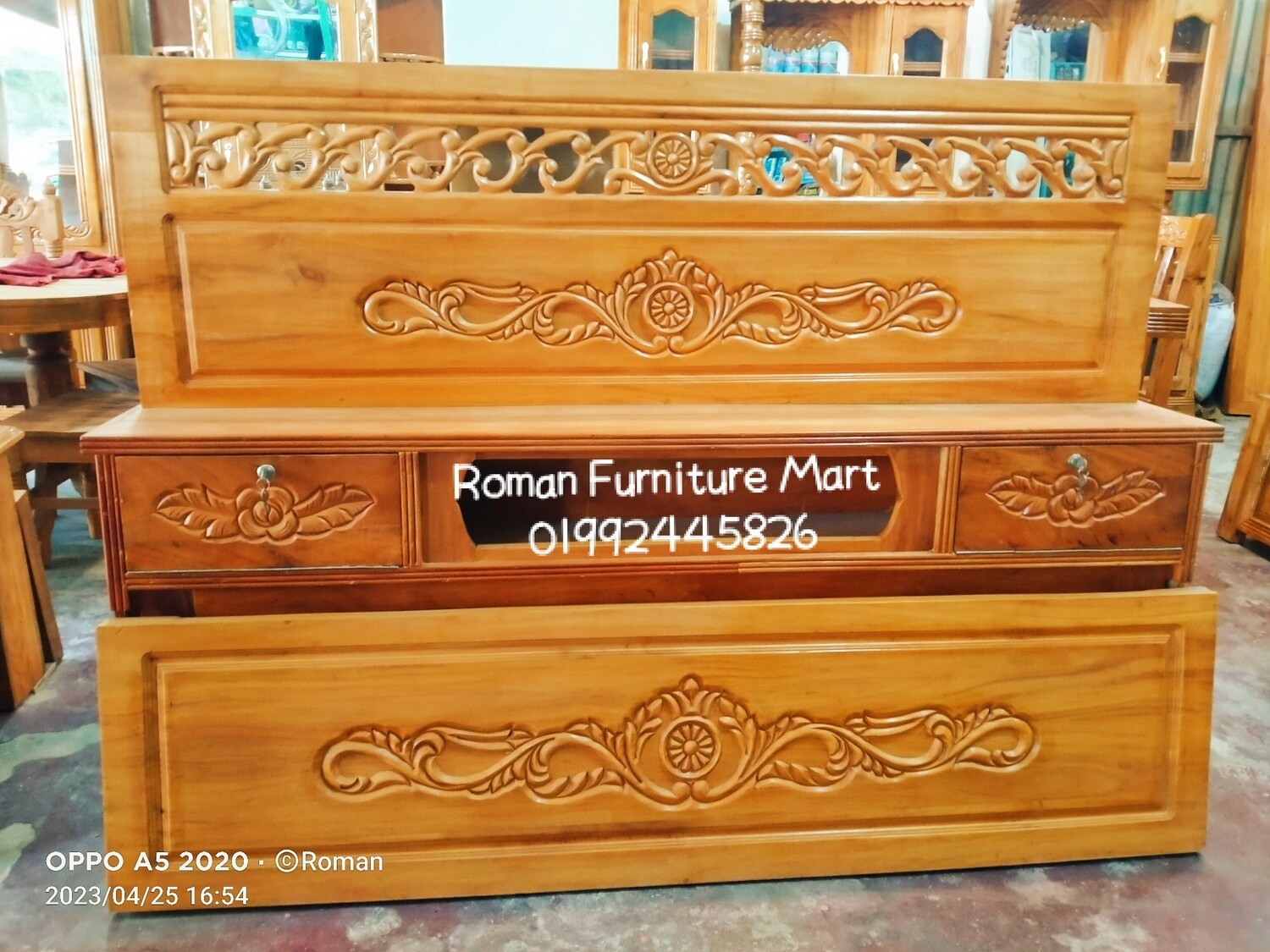 Simple BuT Gorgeous  Semi Box Bed