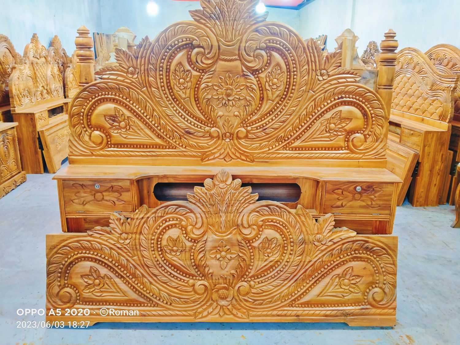 Premium Quality Gorgeous Full Box Bed