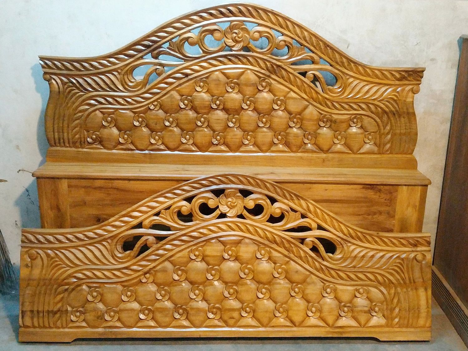 Premium Quality Gorgeous Full Box Bed