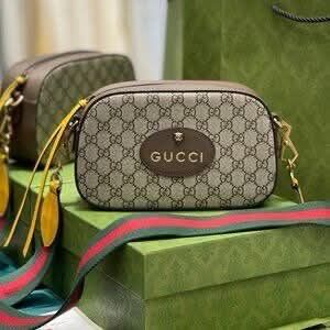 GG Neo Vintage Logo Crossbody Bag