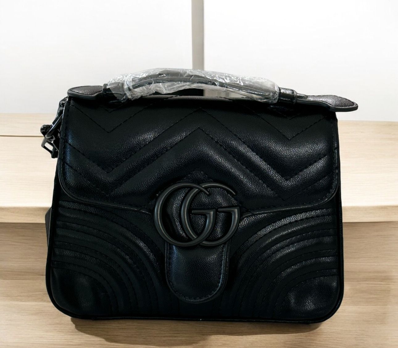 Gg Black Logo