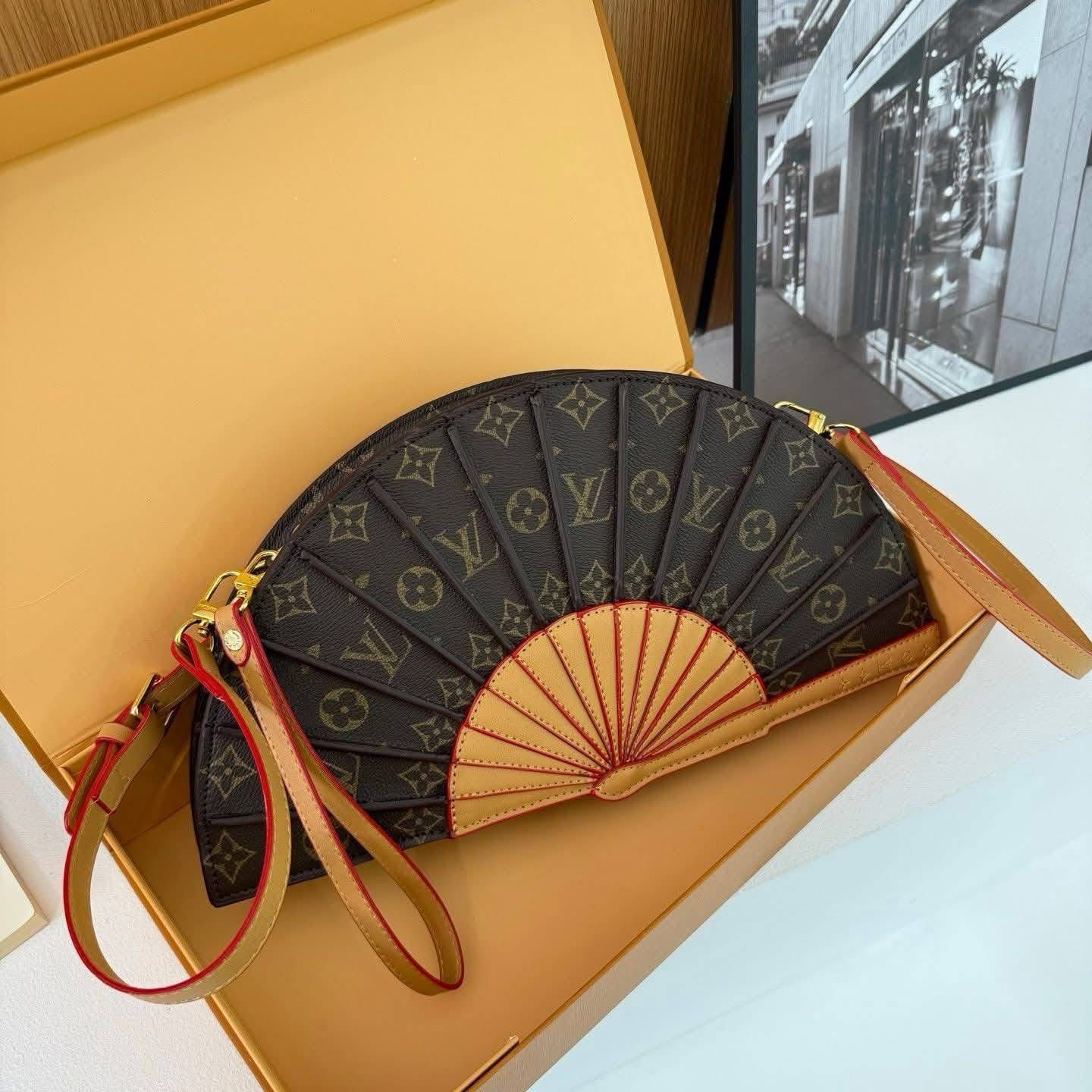 Lv Fan Bag