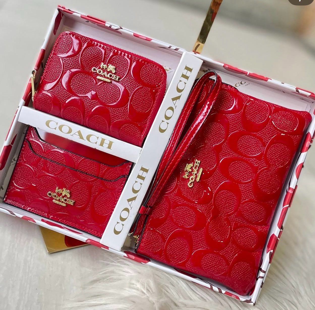 Coach 3 Pc Set