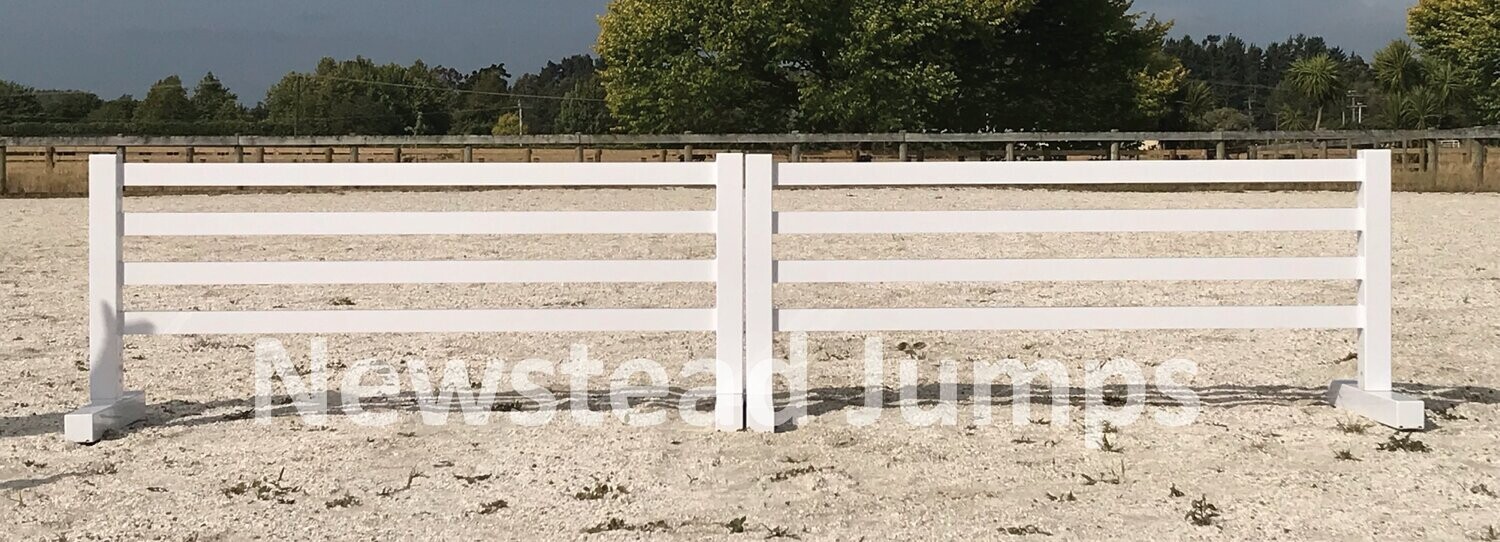Aluminium Horizontal Stripe Gate - White