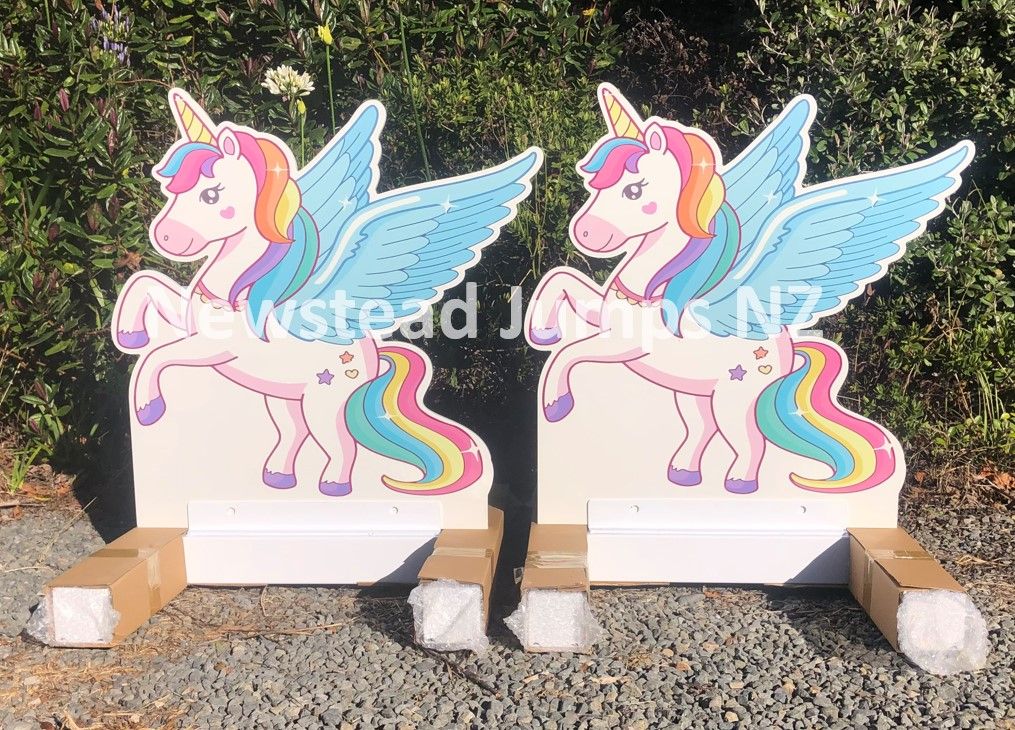 Unicorns (pair)