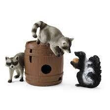 Wild Life - Hunt for the Nut, Nutty Mischief