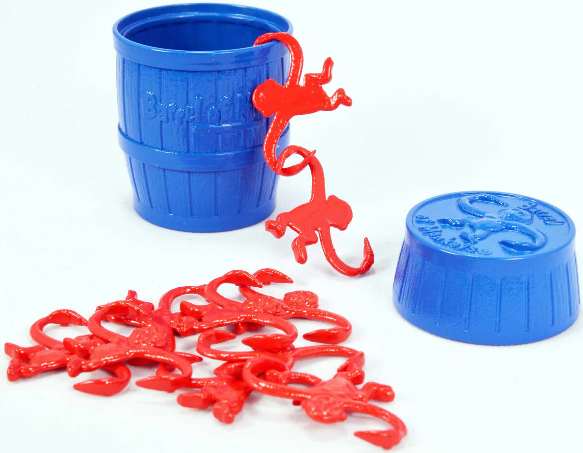 World&#39;s Smallest - Barrel of Monkeys