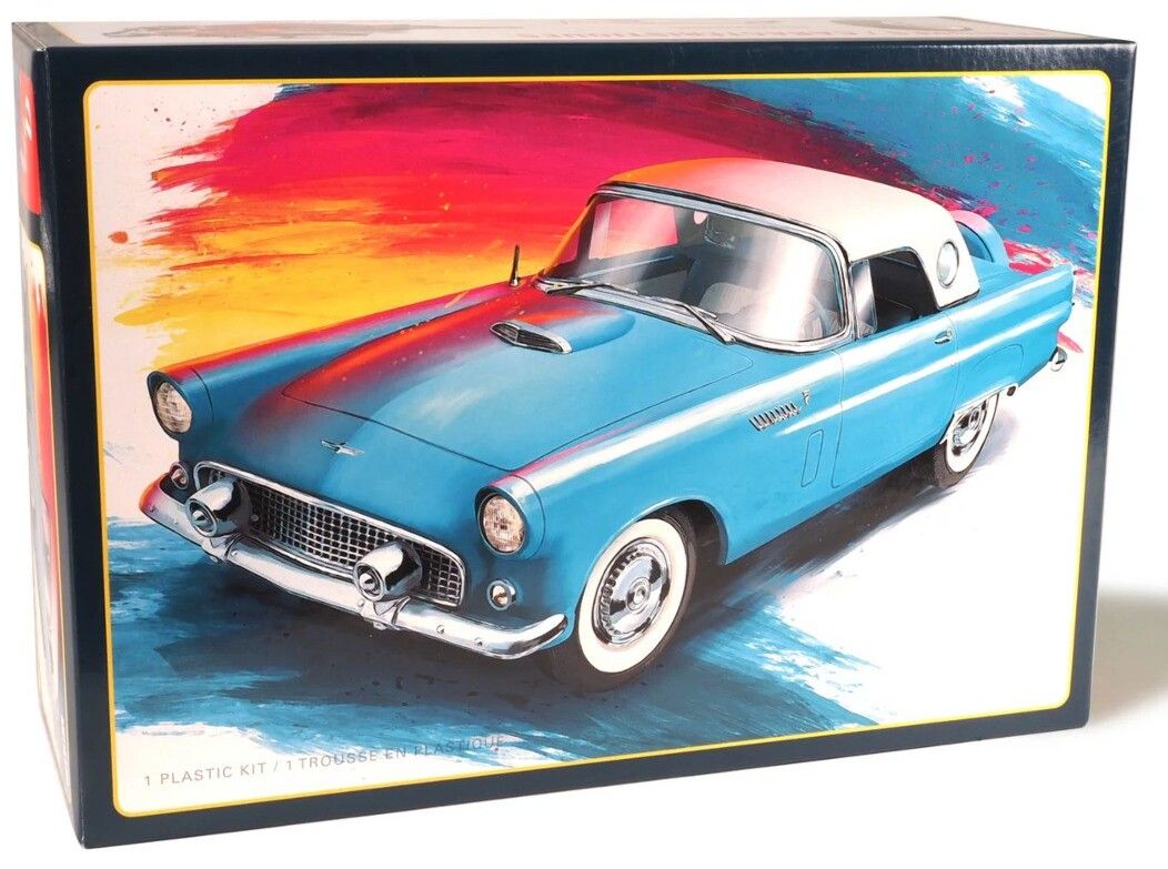AMT - 1/25 1956 Ford Thunderbird