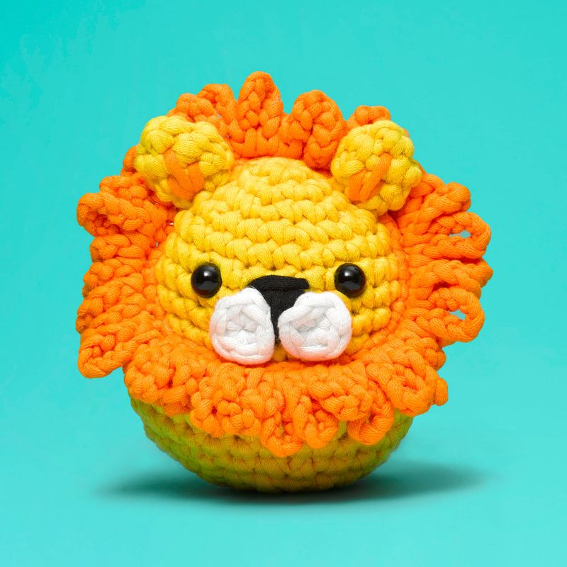The Woobles Crochet Kit -  Sebastian the Lion