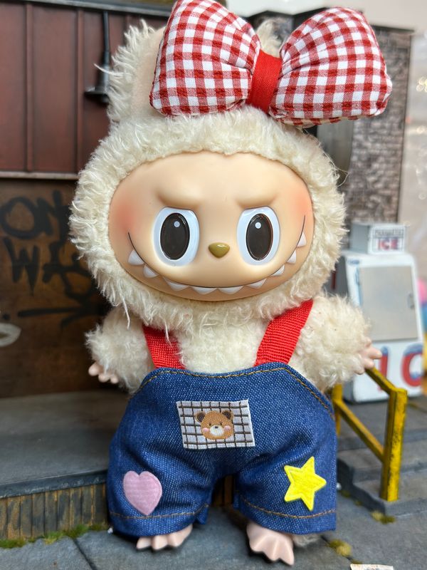 Labubu Fashion - BIG cute bow