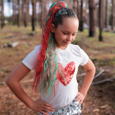Merry Mermaid Waves - Festive Delight