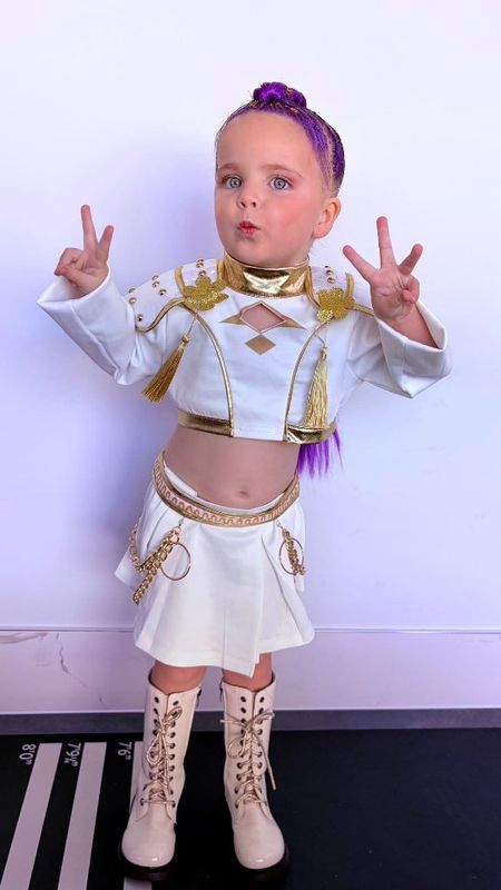 Kids K-pop Gold Costume - White Skirt Set
