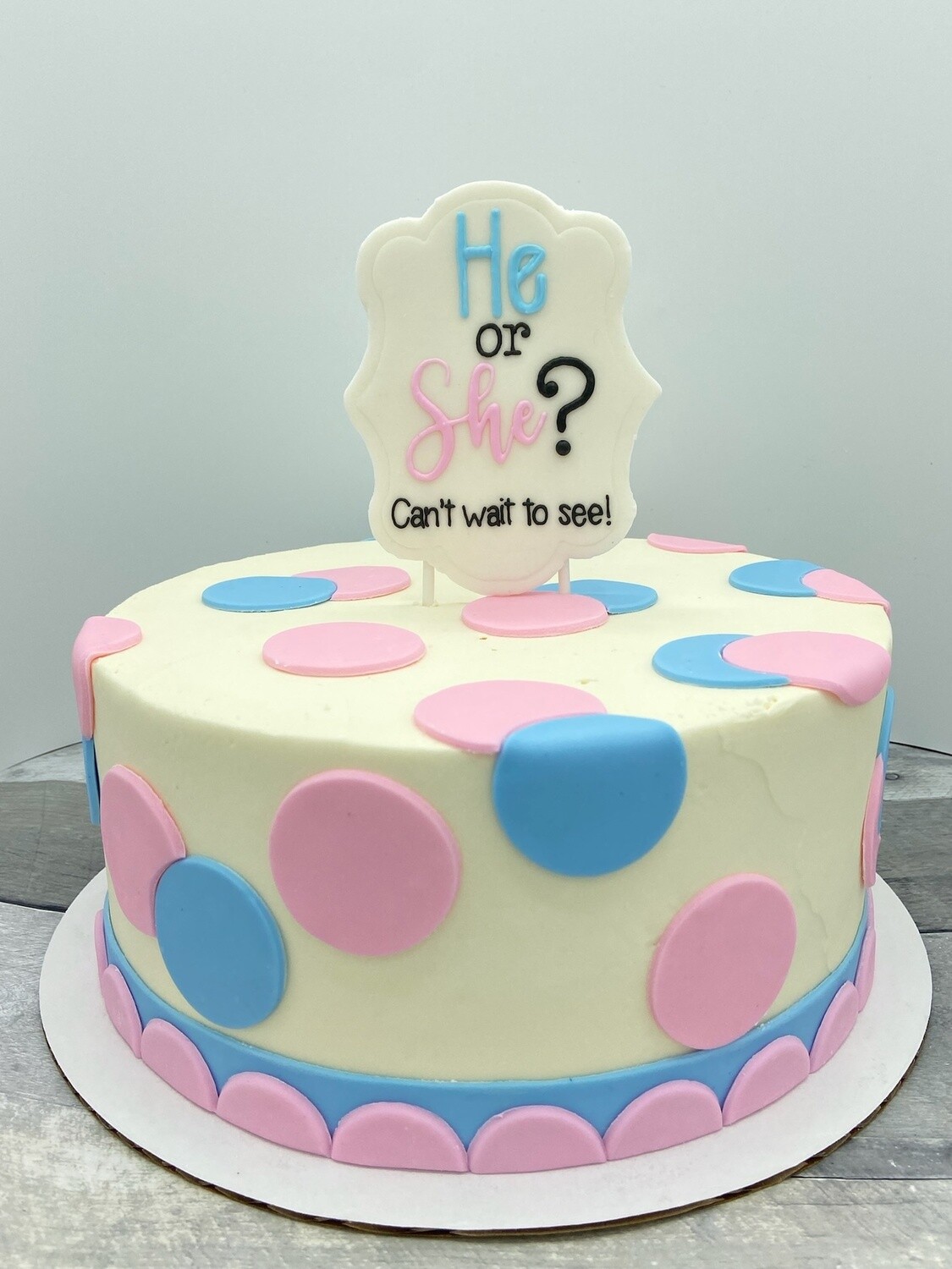 He or She? Can't Wait to See - Gender Reveal Cake