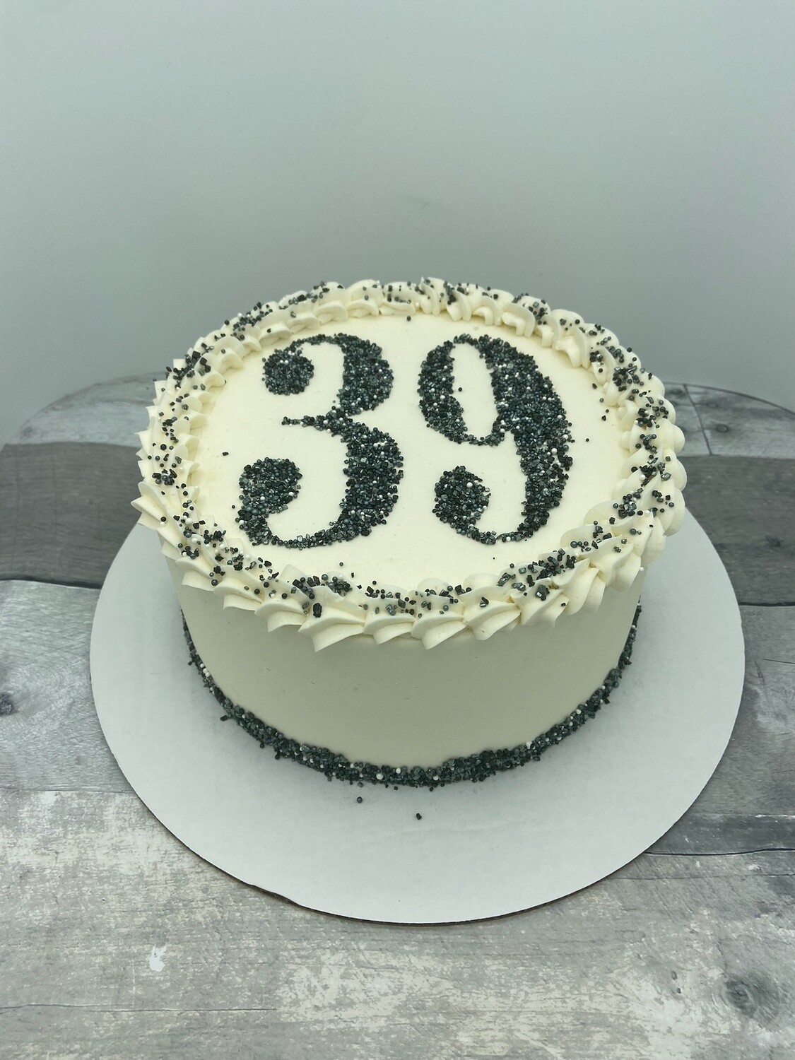 Simple Birthday Year Cake