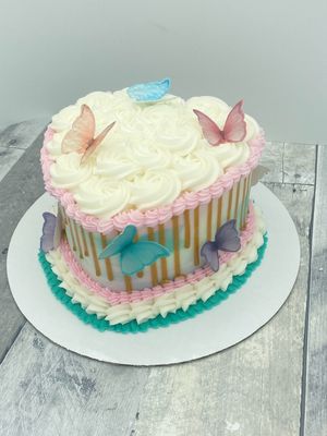 Butterfly Gold Drip Vintage Heart Cake