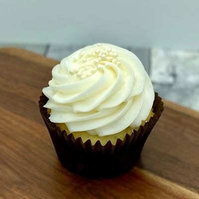 Wedding Cake Cupcake