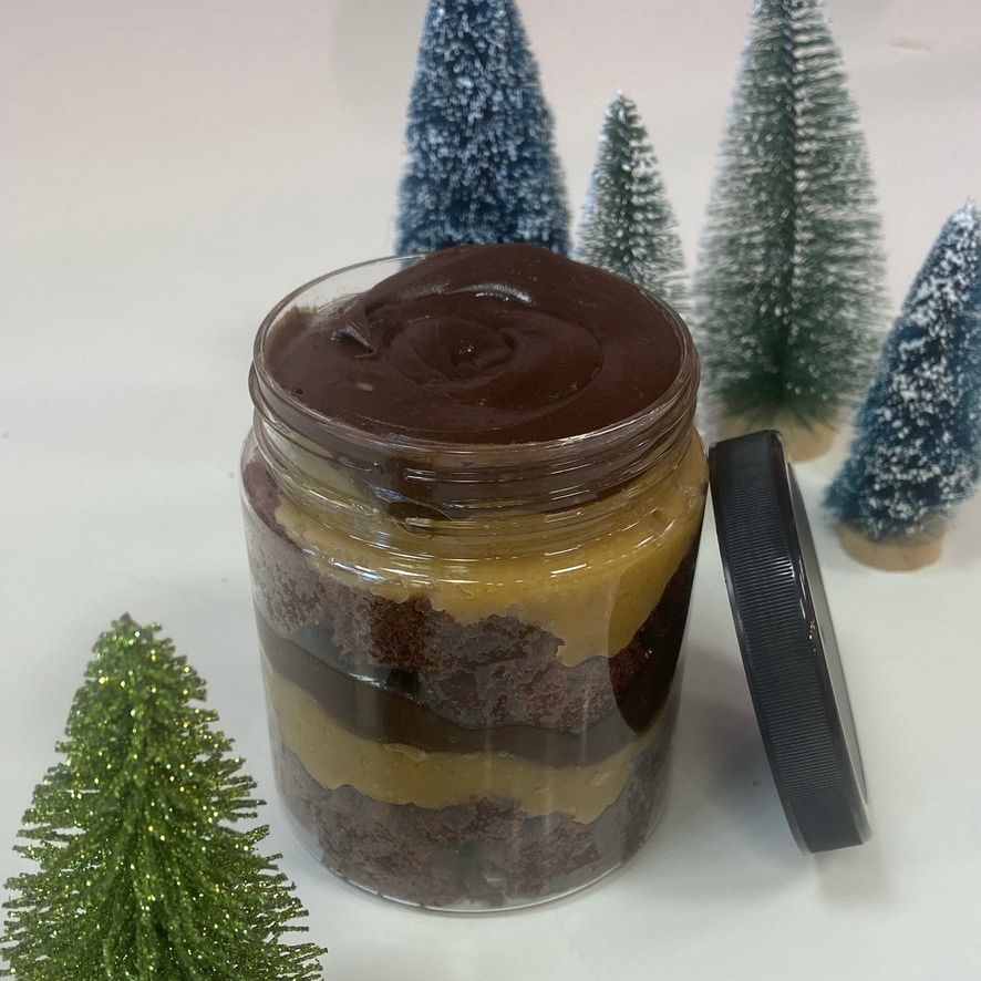 Holiday Cupcake Jar - German Chocolate