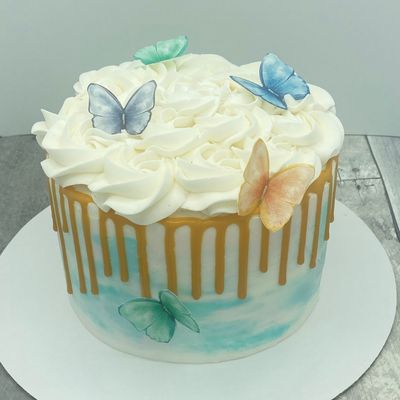 Gluten Free Custom Cakes