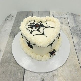 Halloween Heart Cake - Spider Web