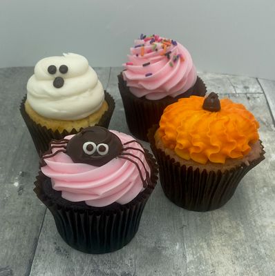 Halloween Cupcakes &amp; Cakes