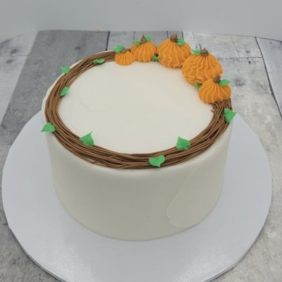 Cute Fall Pumpkin Wreath Cake