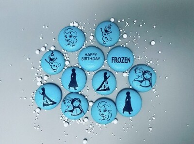 Personalised Macarons