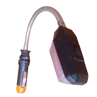 Leselampe 12V/3W flexibel für Auto-Zigarrenanzünder, gebraucht.