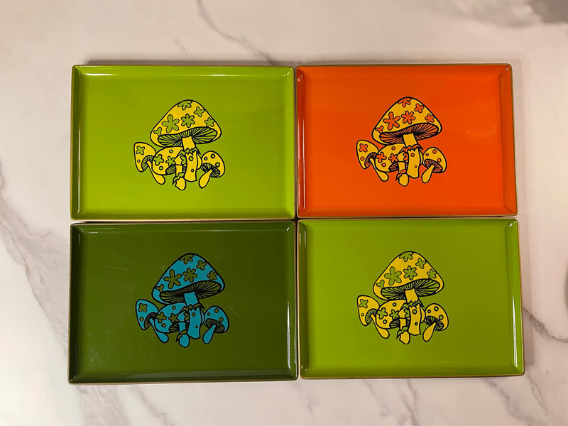 Takahashi Psychedelic Mushroom Tray Set (4)