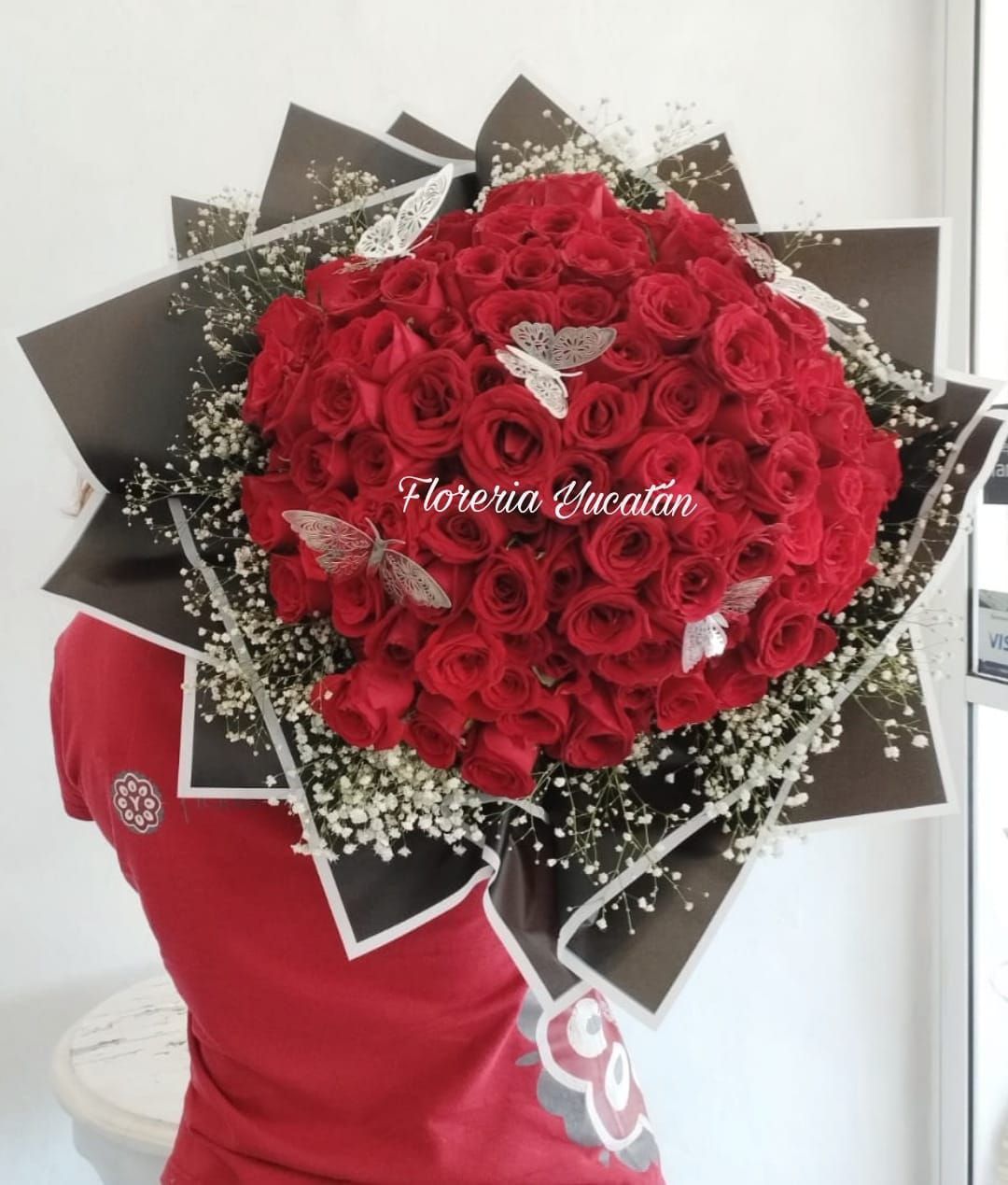 Ramo 100 rosas